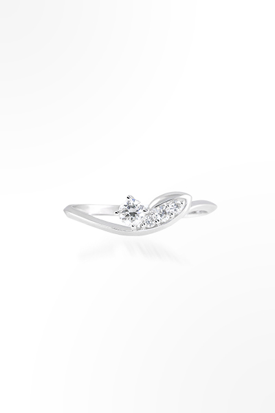 H&E《葉》馬眼型圓弧鑽石戒指