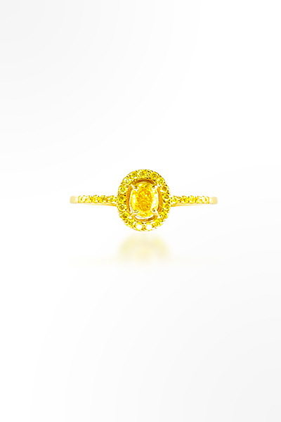 H&E《輕彩》橢圓型黃彩鑽石戒指